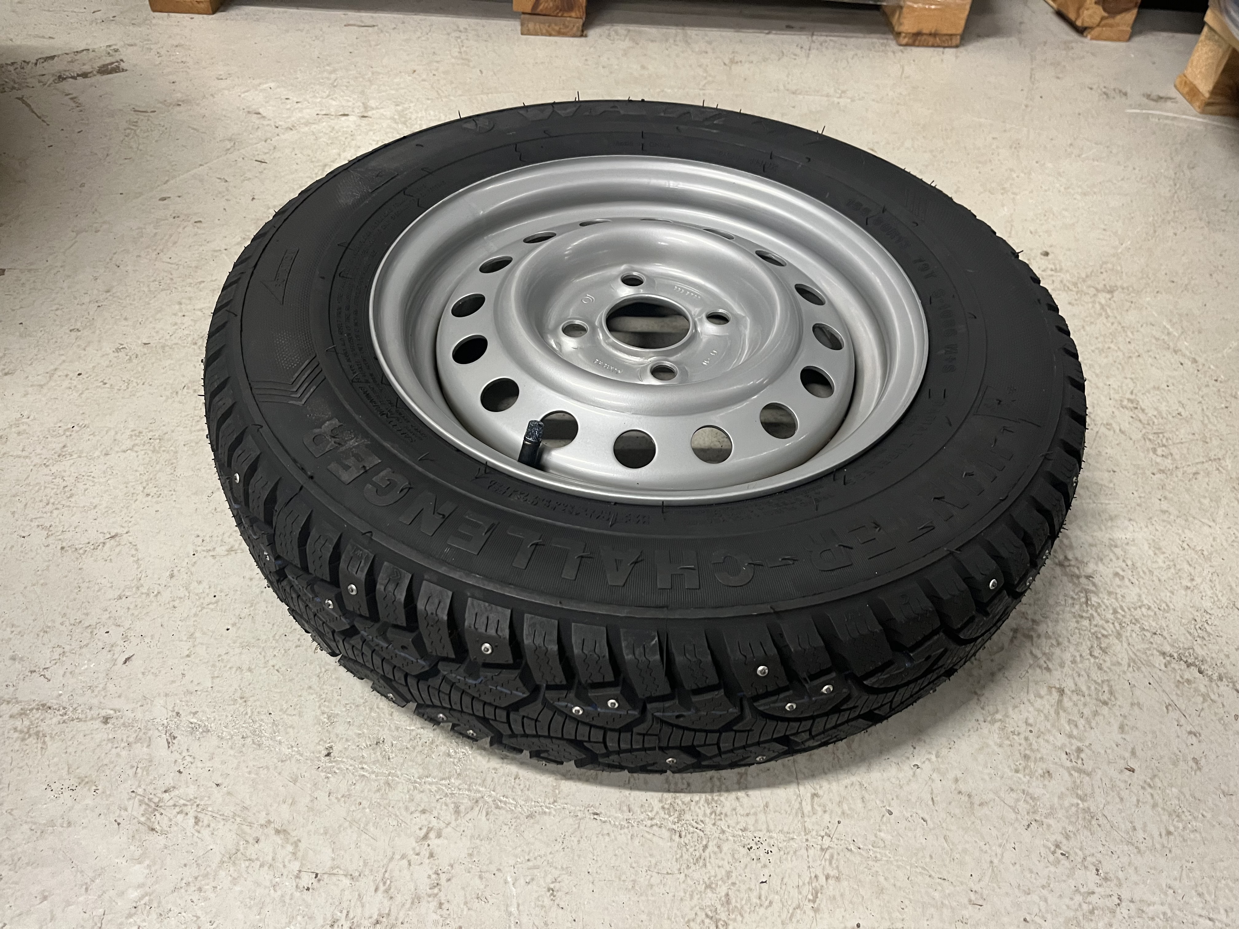 Dubbhjul 155/80 R13  4 bult lagerrensning