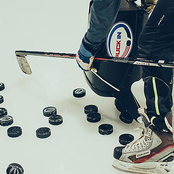 Hockeypuckar 100 st