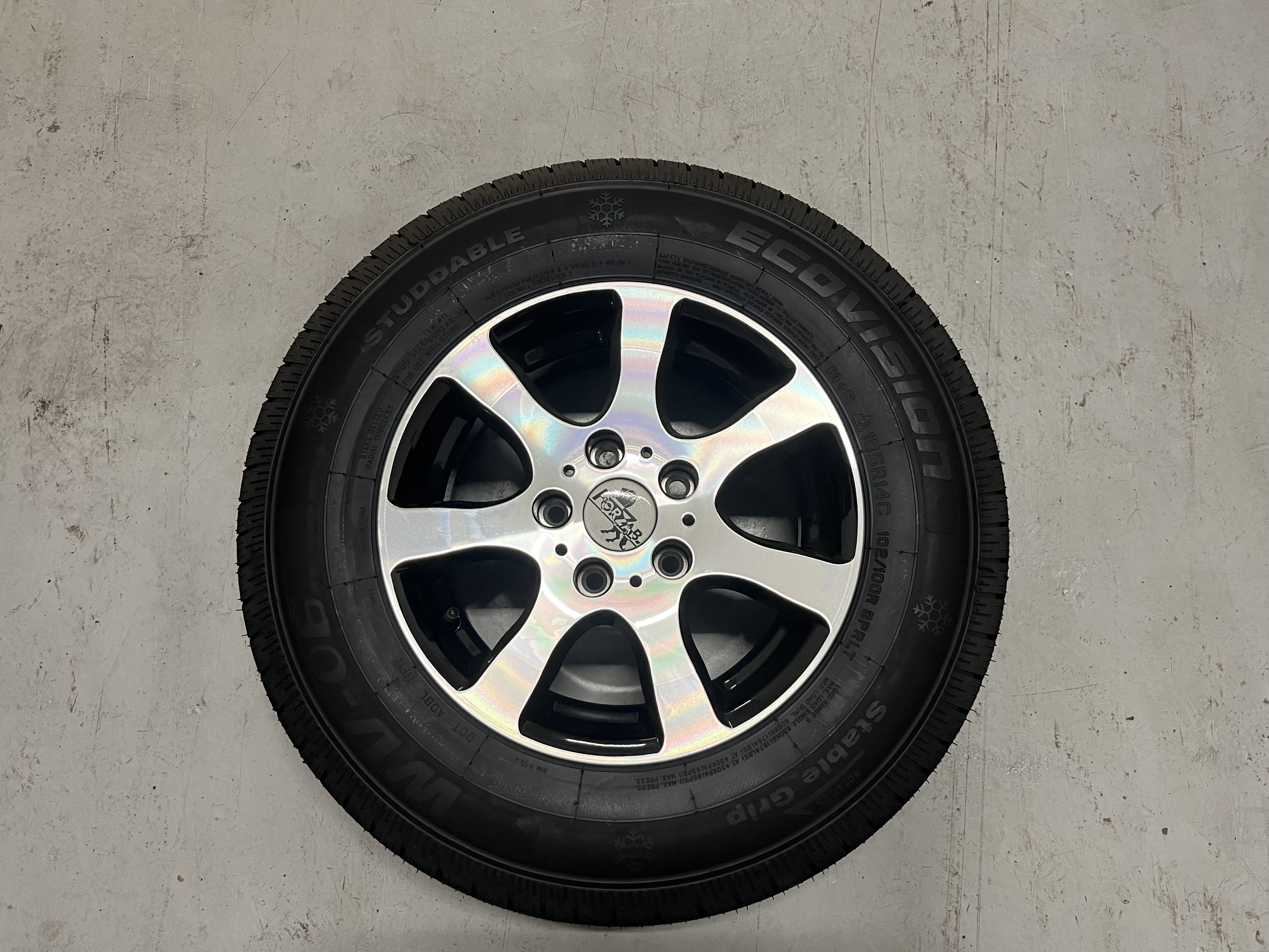 Aluminium Vinterhjul odubbade  185/80 R14 C8 5 Bult - 2
