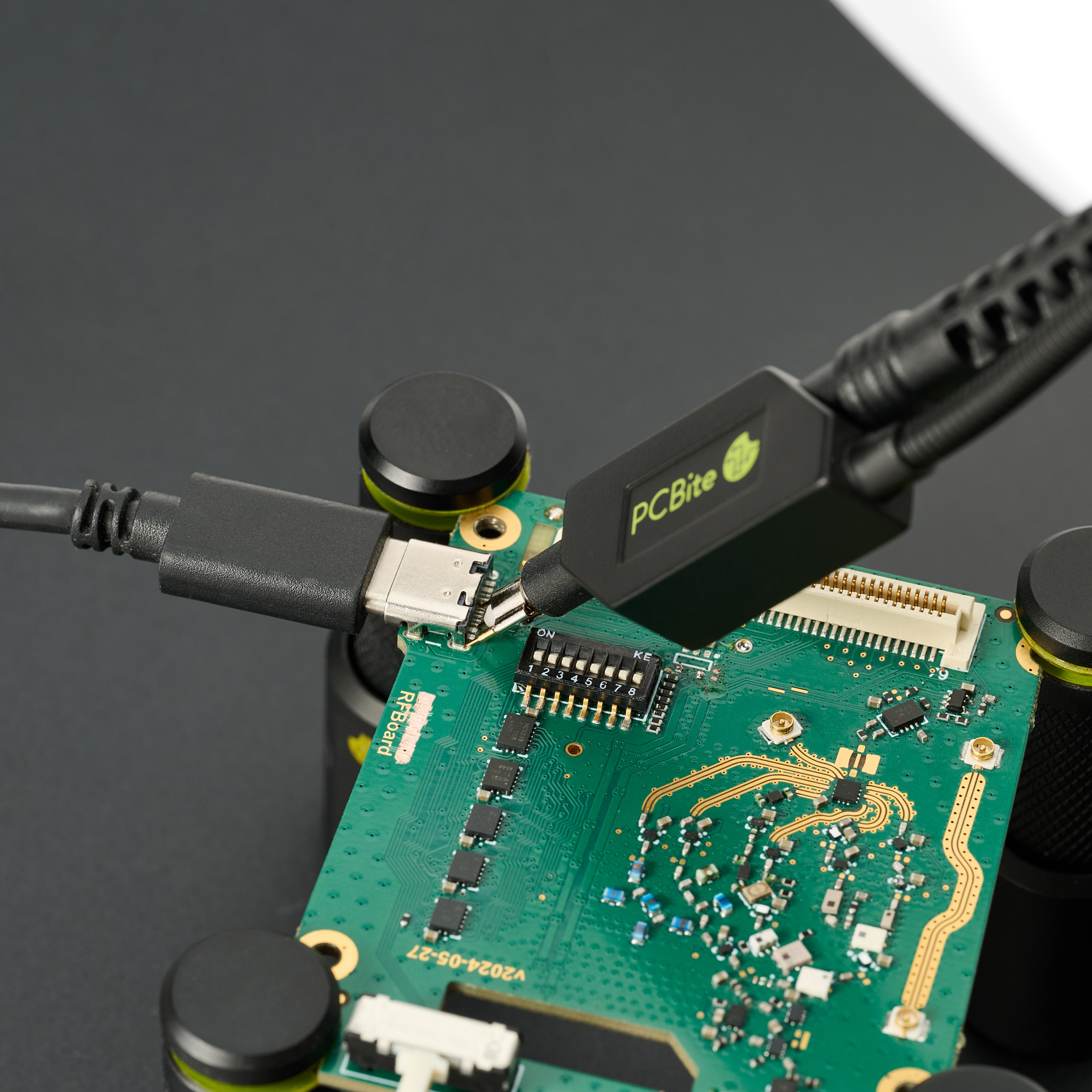 SQG30-AC - 3.0 GHz low impedance 10:1 passive AC probe - 16