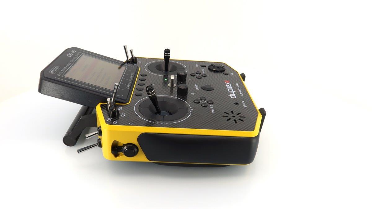 JETI Transmitter Duplex DS-16 II.- Carbon Line Yellow Lacquered - 3