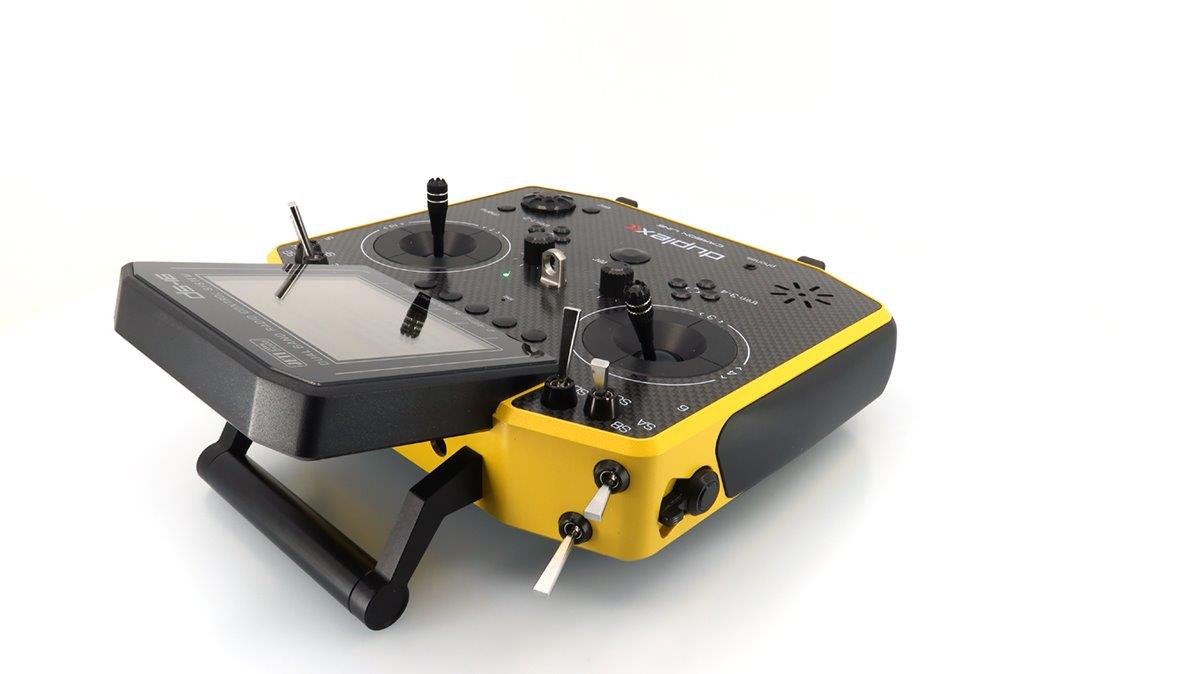 JETI Transmitter Duplex DS-16 II.- Carbon Line Yellow Lacquered - 4