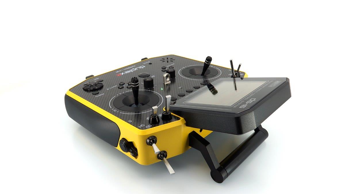 JETI Transmitter Duplex DS-16 II.- Carbon Line Yellow Lacquered - 5