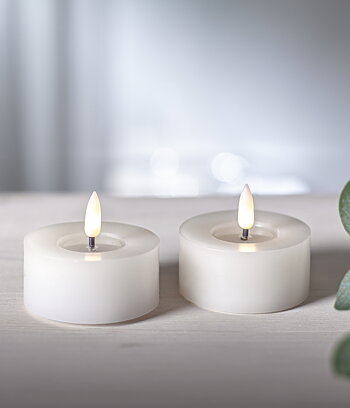 2 st stora värmeljus vit vax flow. LED-ljus. Batteriljus med timer