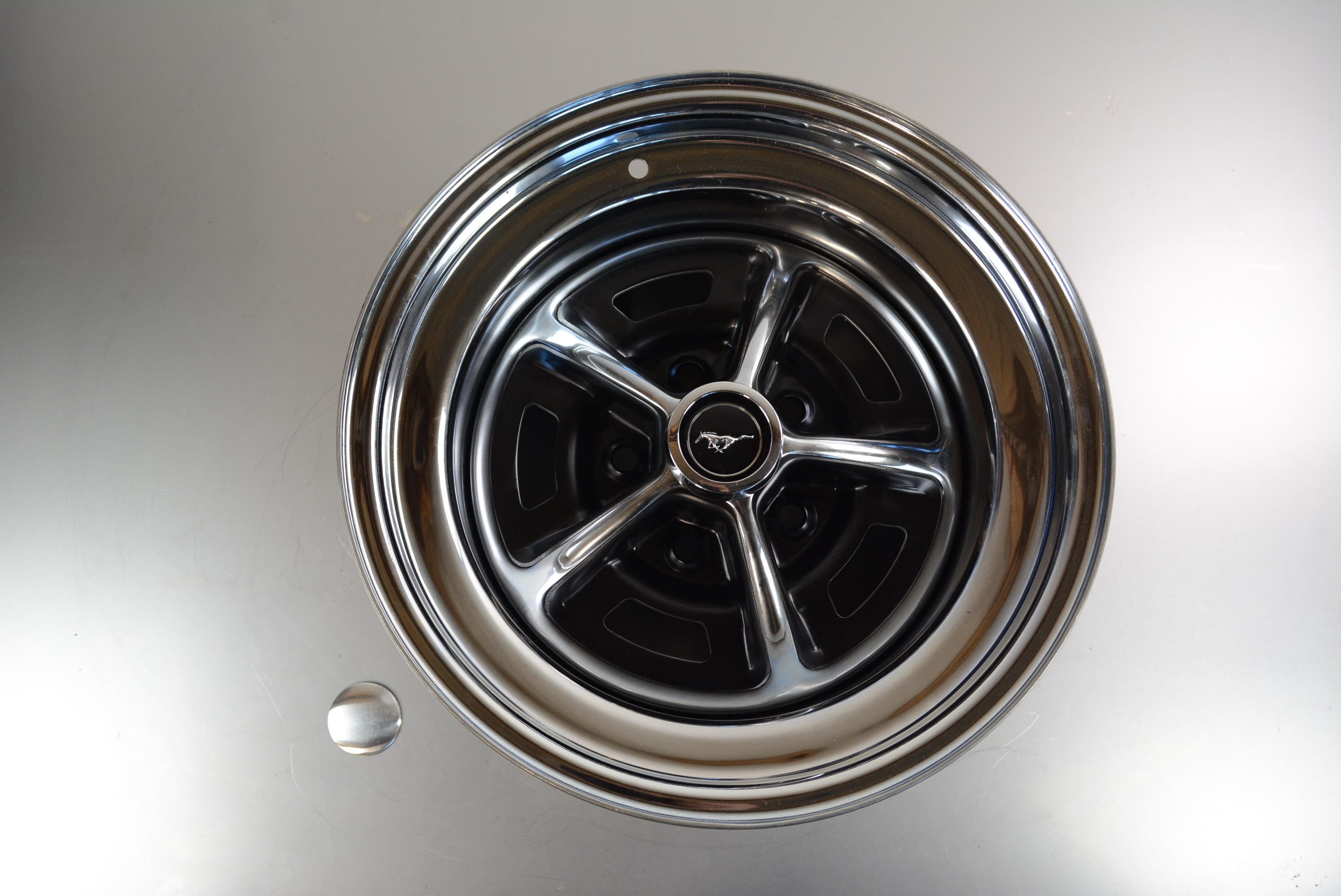 15x7 Magnum 500 Wheel 5-4.5" 