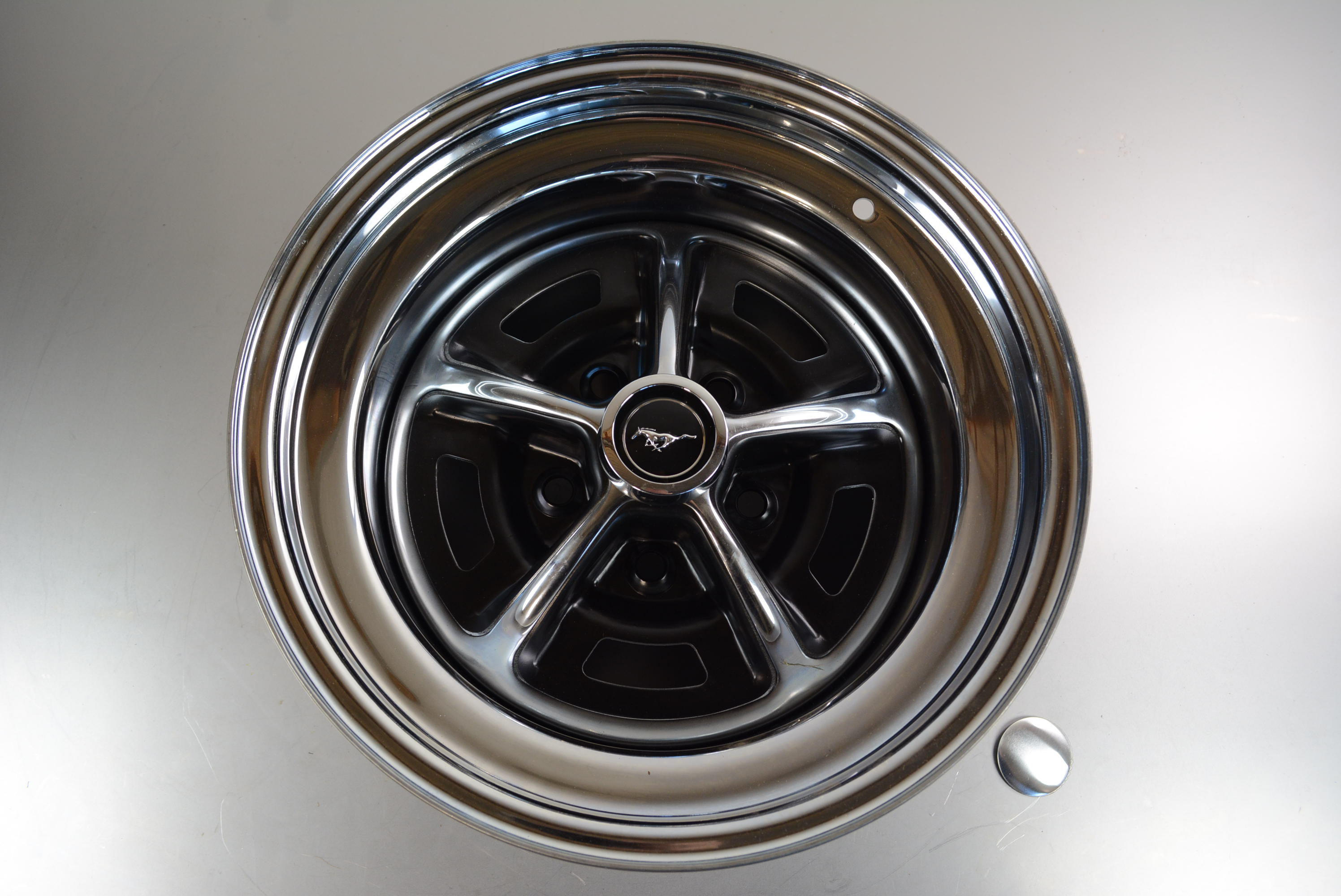 15x8 Magnum 500 Wheel 5-4.5" 