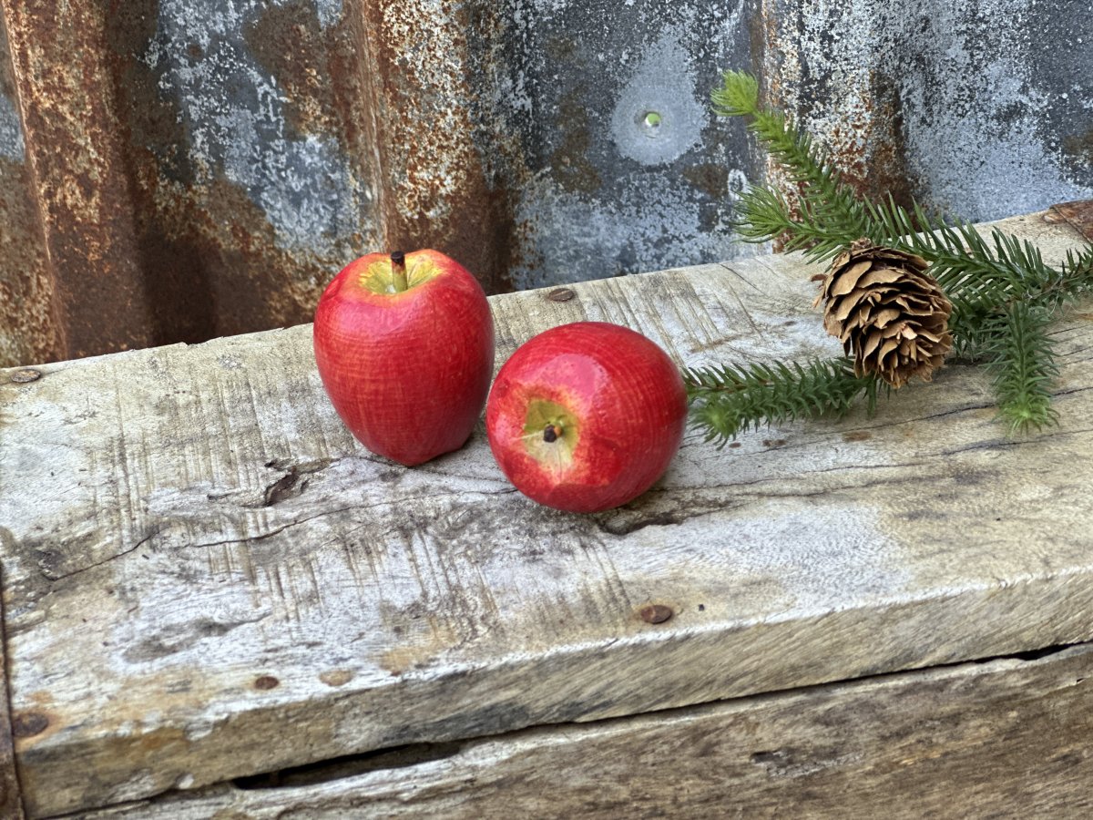 Äpple i trä