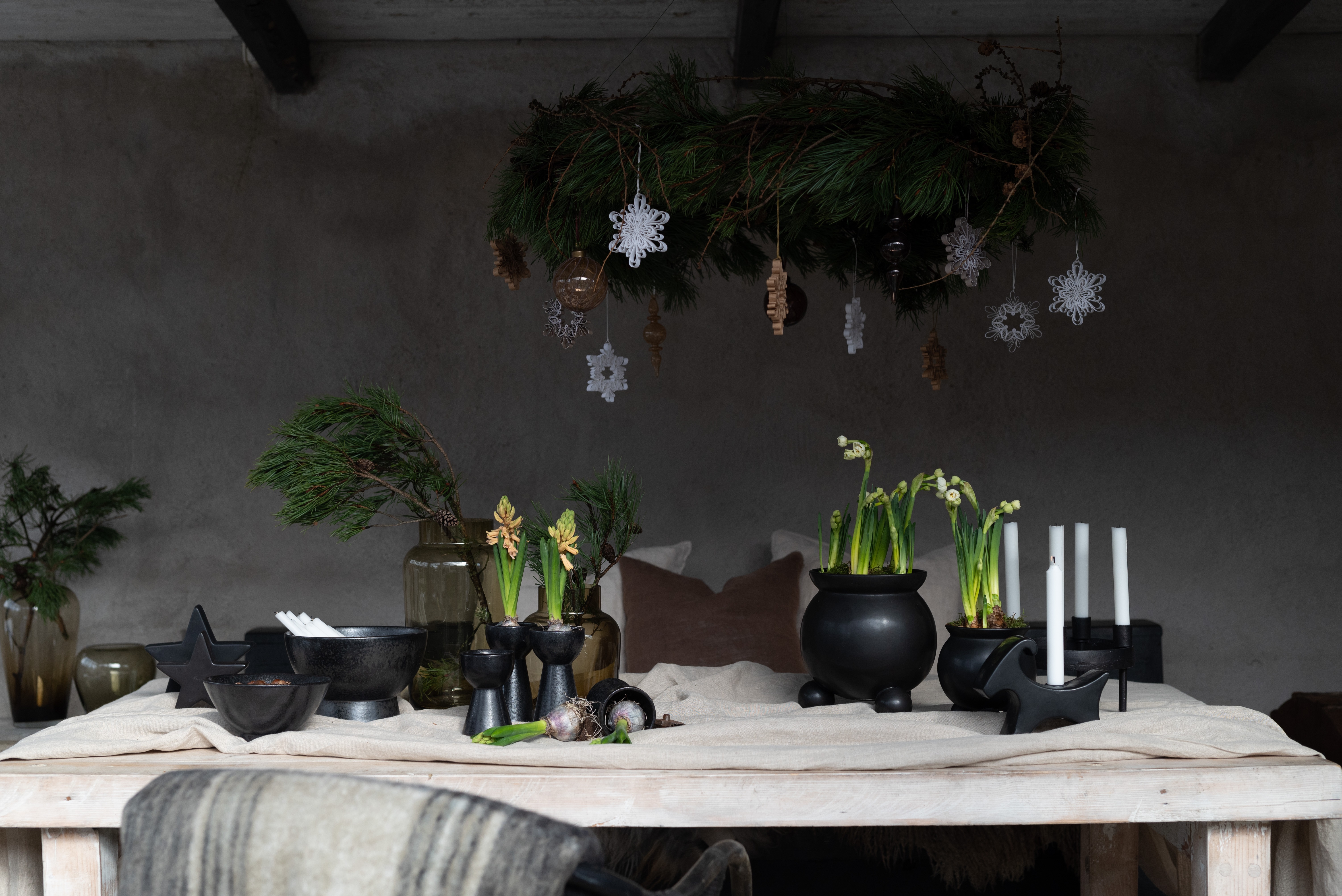 Advent star - Star - Black - Porcelain - Ø 14 cm - 4