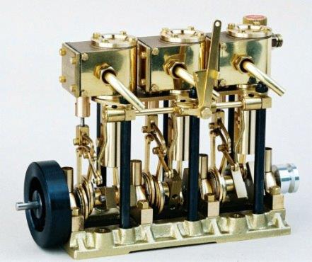 Saito Ångmotor T3DR