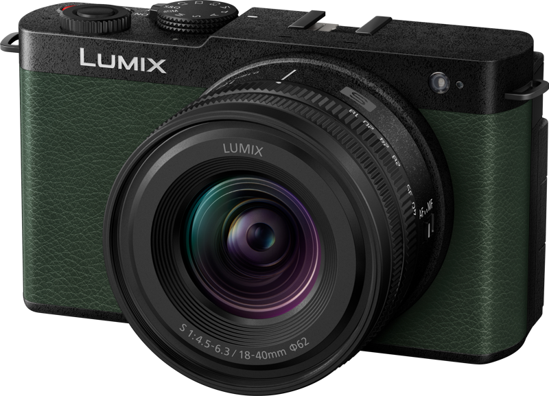 Panasonic Lumix S9 + 18-40/4.5-6.3 - 3