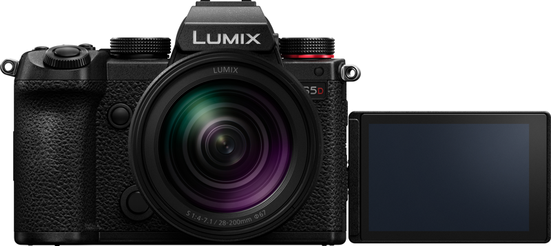 Panasonic Lumix S5D + 28-200/4-7.1 - 3