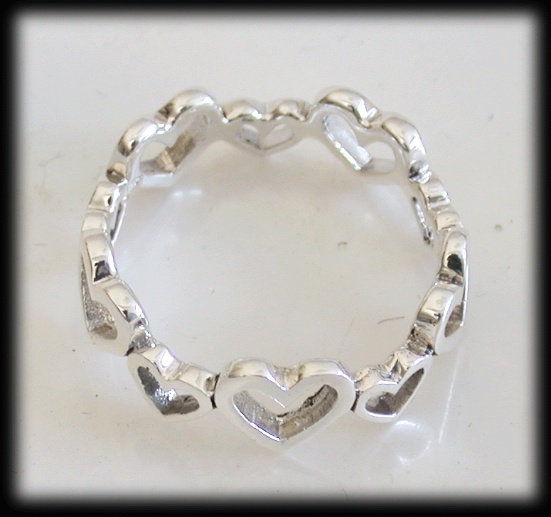 "Lots of LOVE" Hjärta ring i Äkta silver. - 2