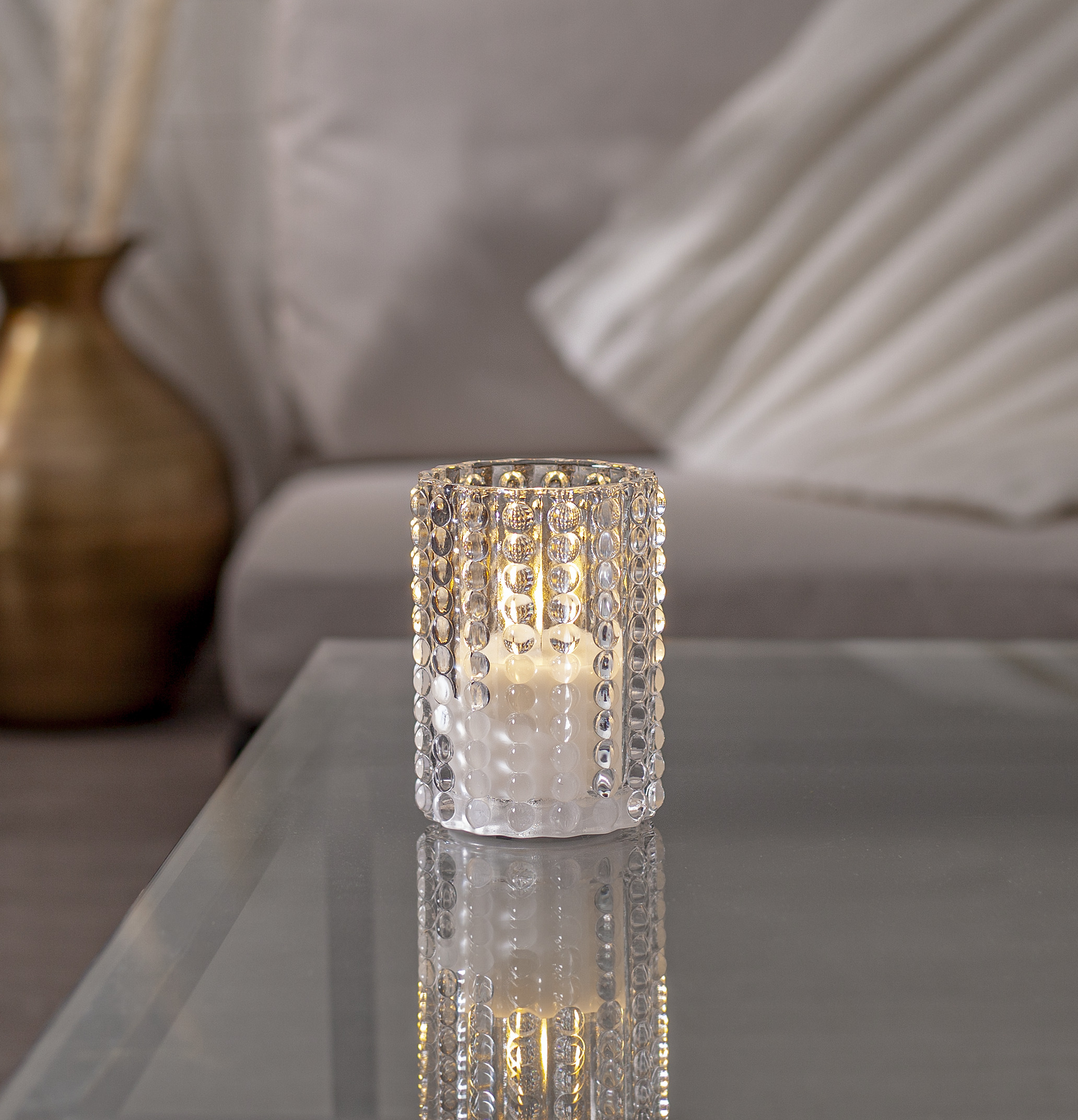 Blockljus i glas Dotty 12,5 cm. Batteriljus med timer och LED