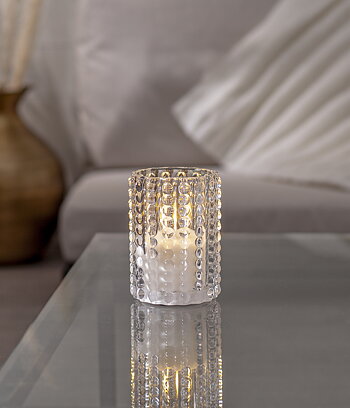 Blockljus i glas Dotty 12,5 cm. Batteriljus med timer och LED