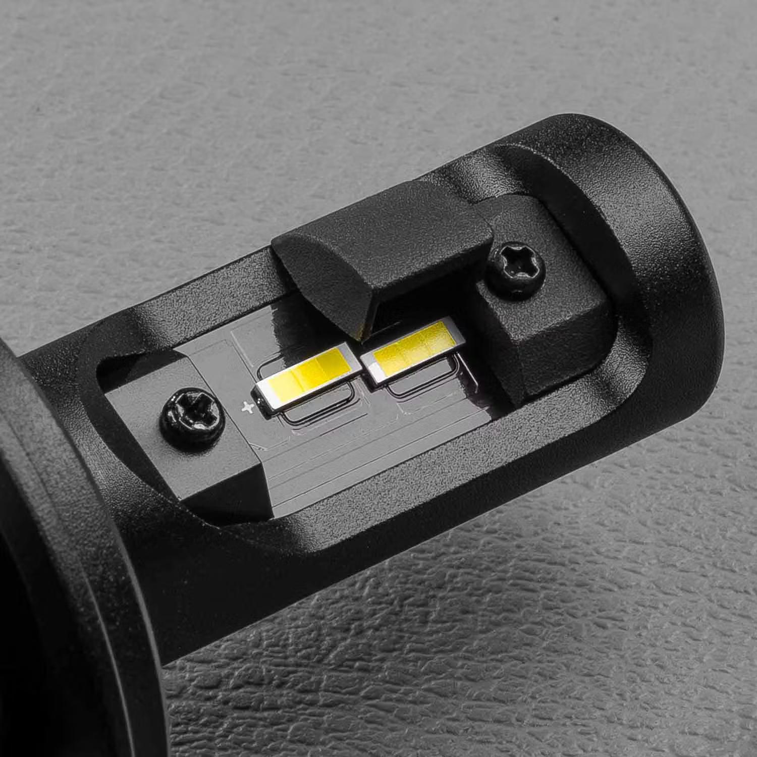 Copper-Head Blackout LED Konvertering Kit H4 - 4