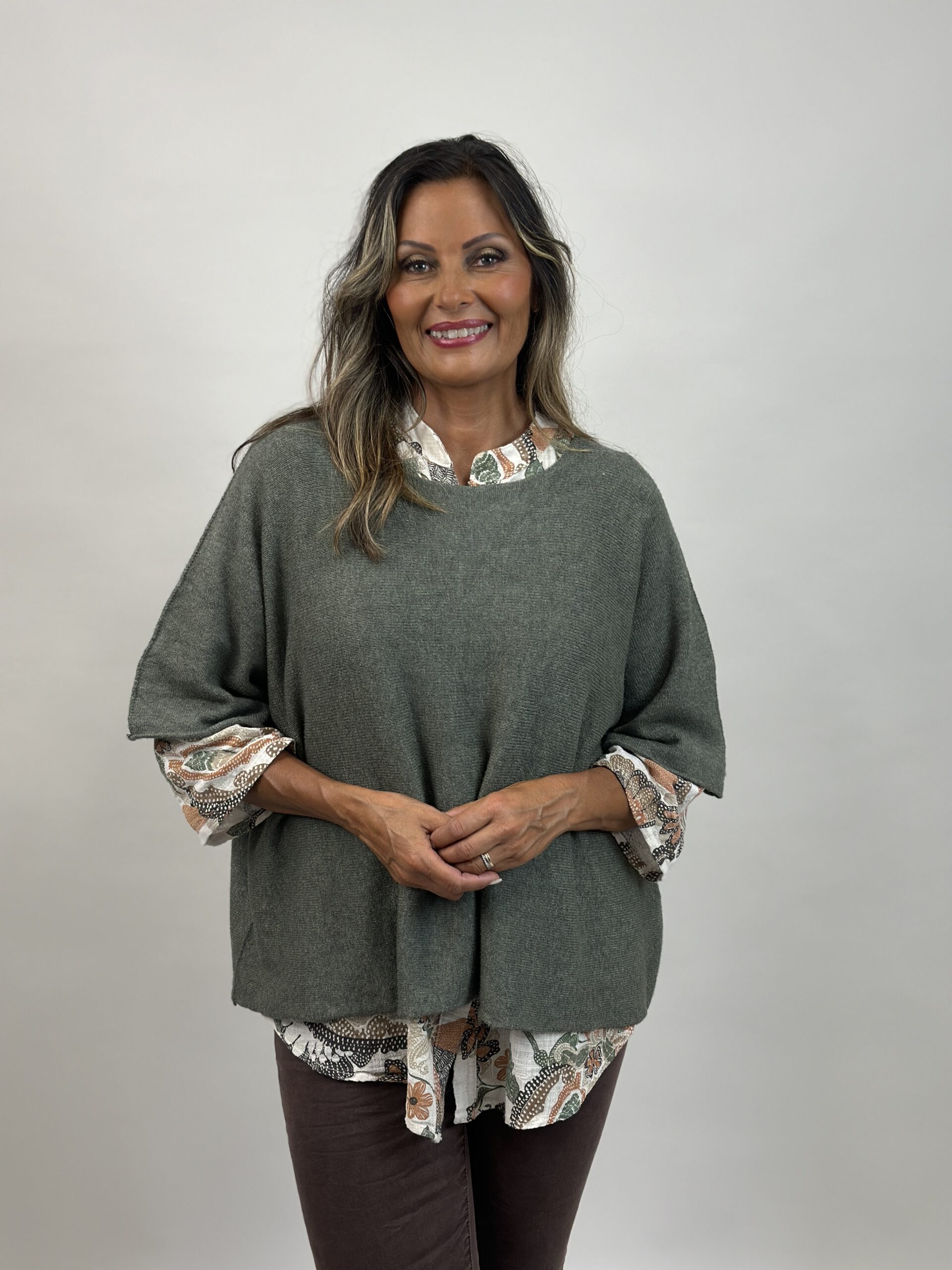 Ponchotröja Nessa - Army
