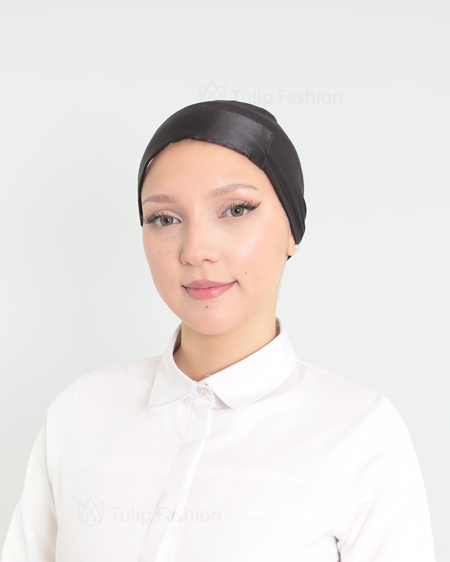 Cap - Tie-back Satin front - Black - 2