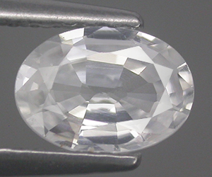 Gema de circón blanco natural calibrada de 7 x 5 mm de alta calidad de 1,08 ct
