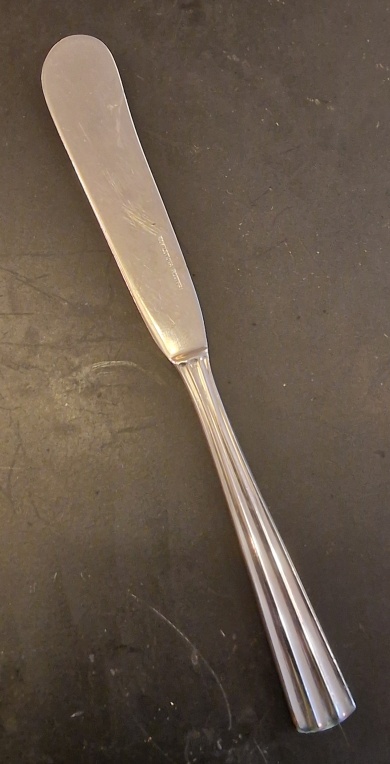 Pallas Athena butter knife