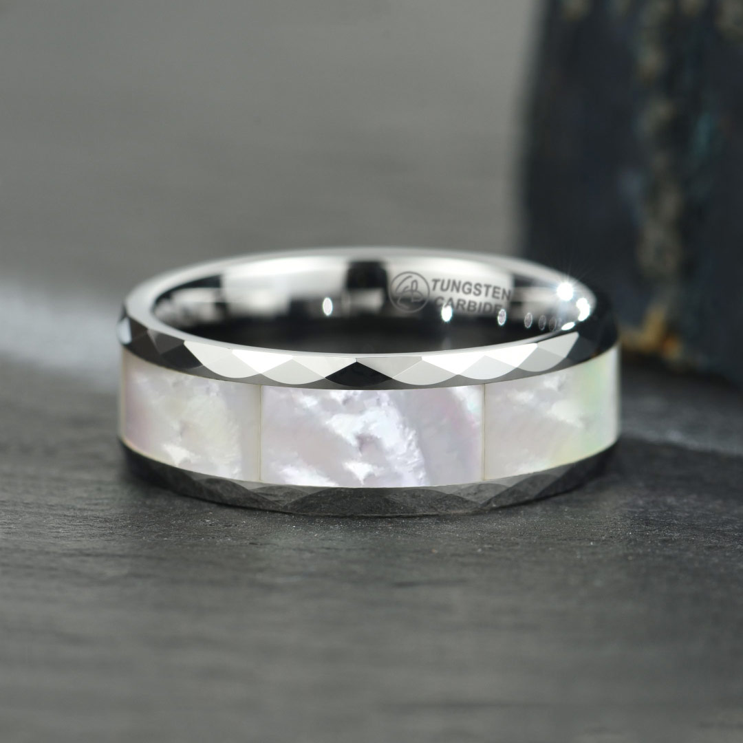 Ring Facet Pearl Diamond-cut Tungsten with mother-of-pearl display Luxury Nice and cheap