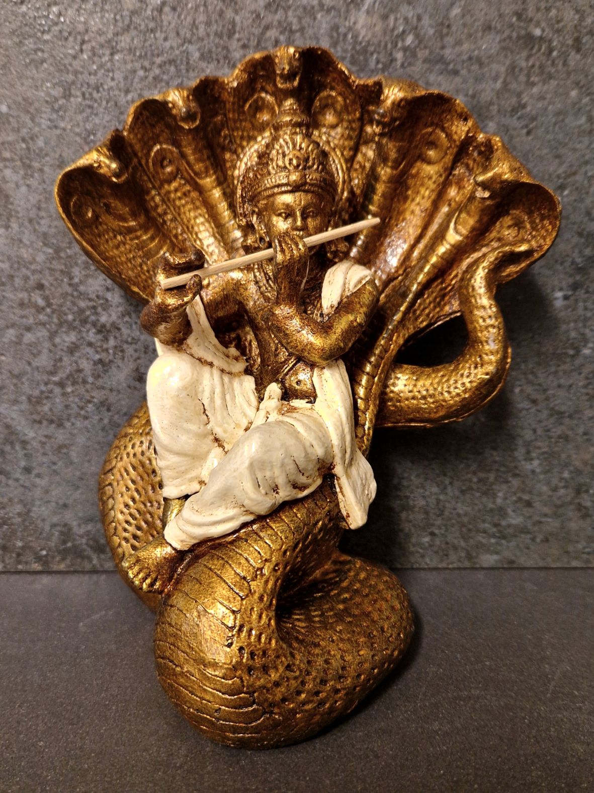 Krishna på månghövdad Kobra Staty - 16 cm