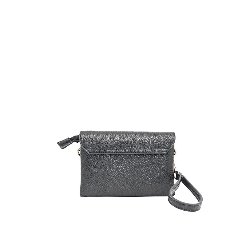 Väska Daniella clutch svart