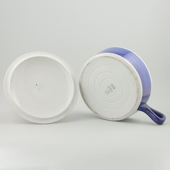 Hertha Bengtsson (Koka Blå 1953) Saucepan with Blue Fish Decor 27 cm