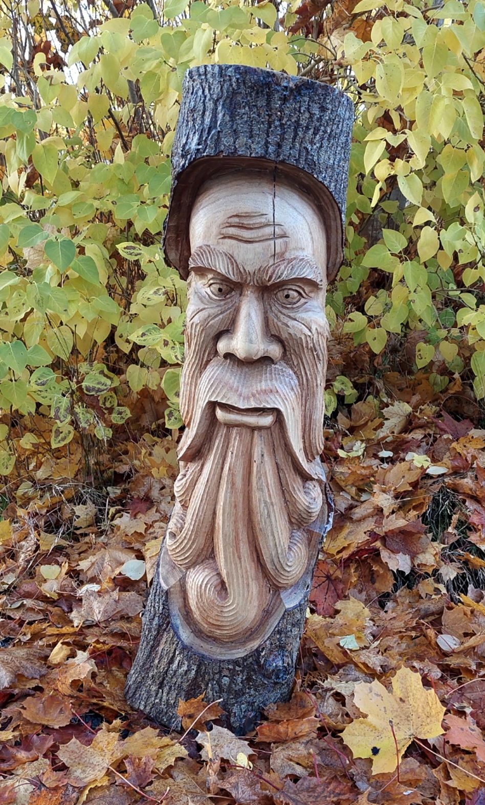 Hand snidad Grön man / Tor Staty, 96cm