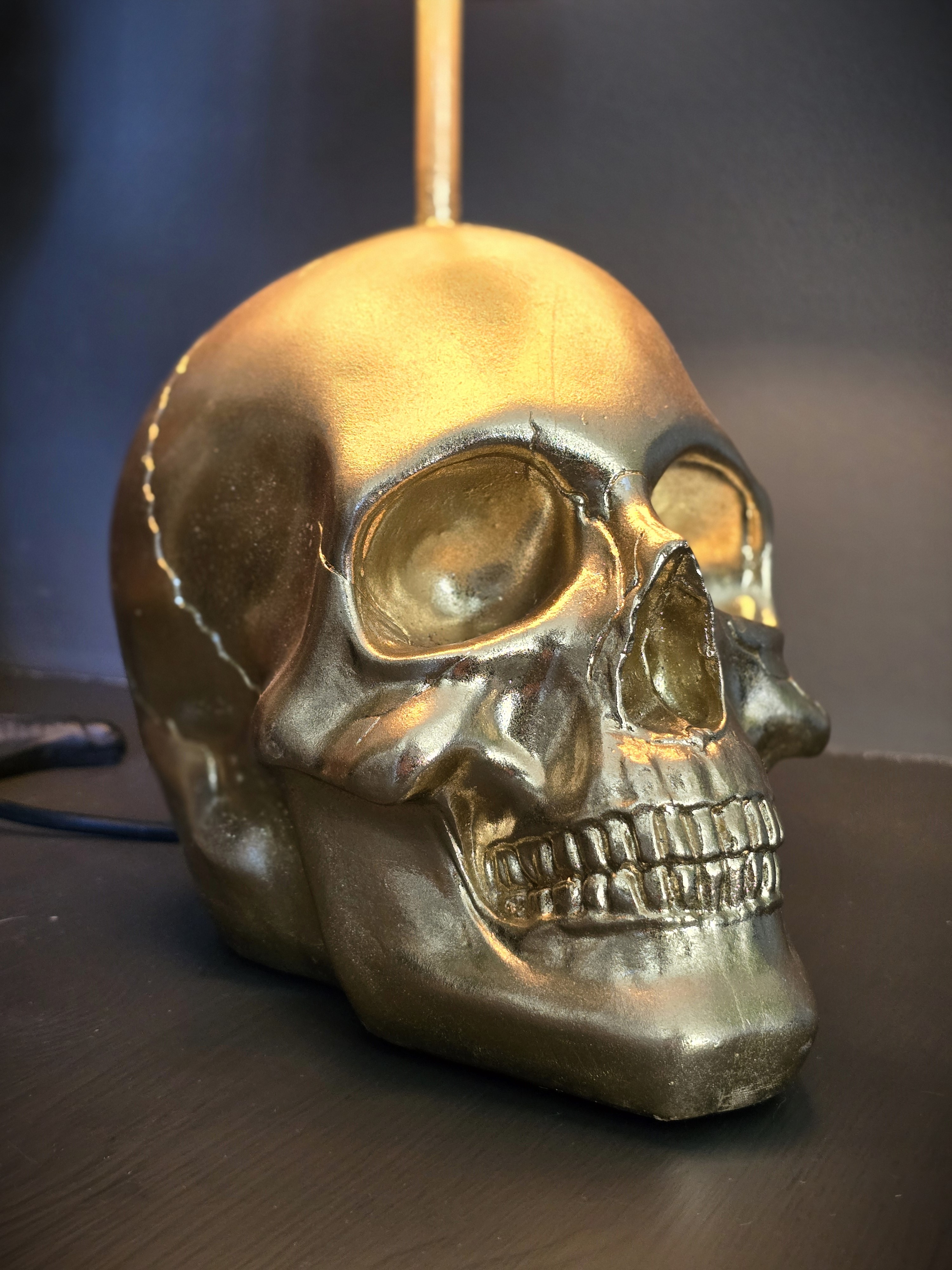 Golden Skull - Lampfot - 4