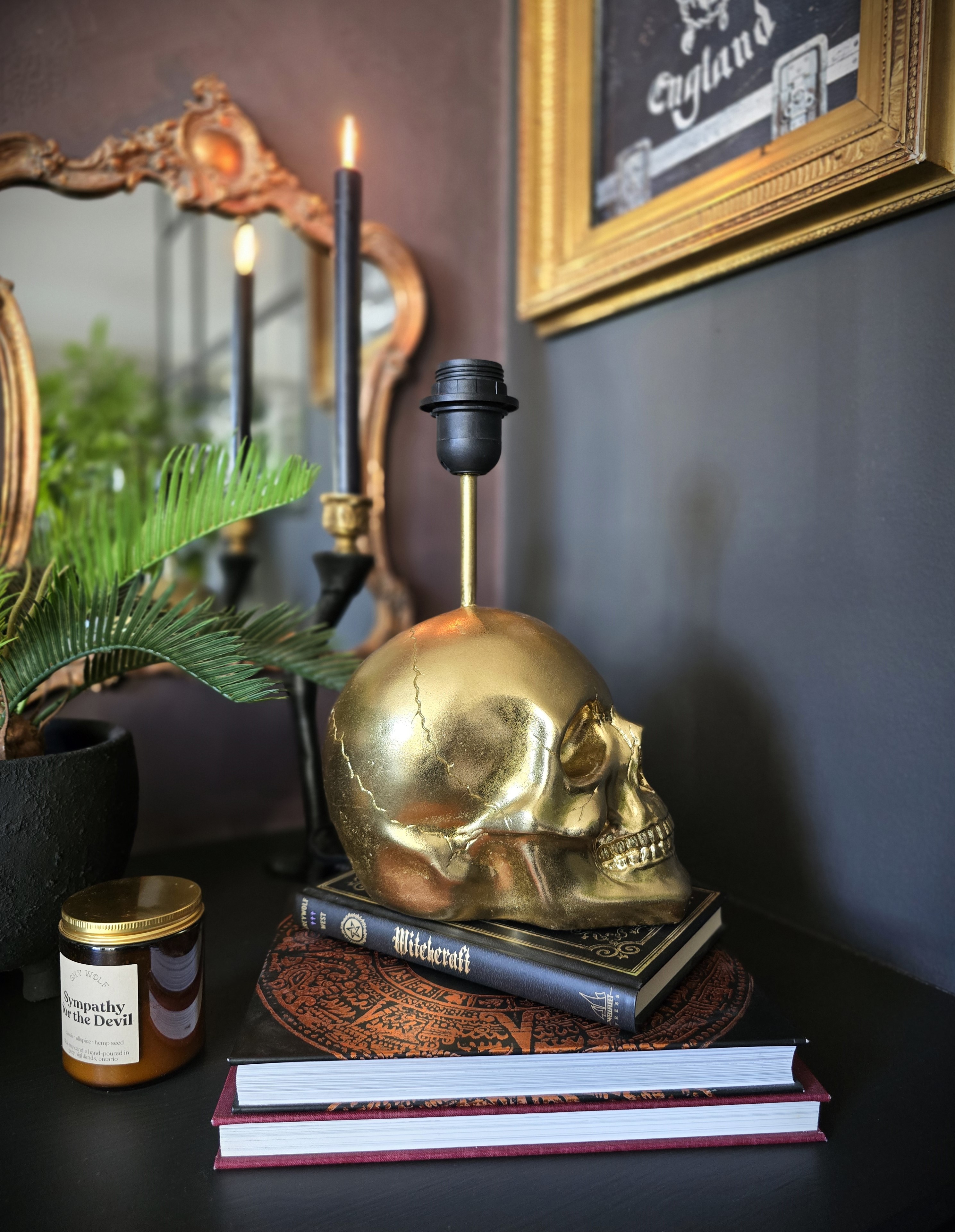 Golden Skull - Lampfot - 6