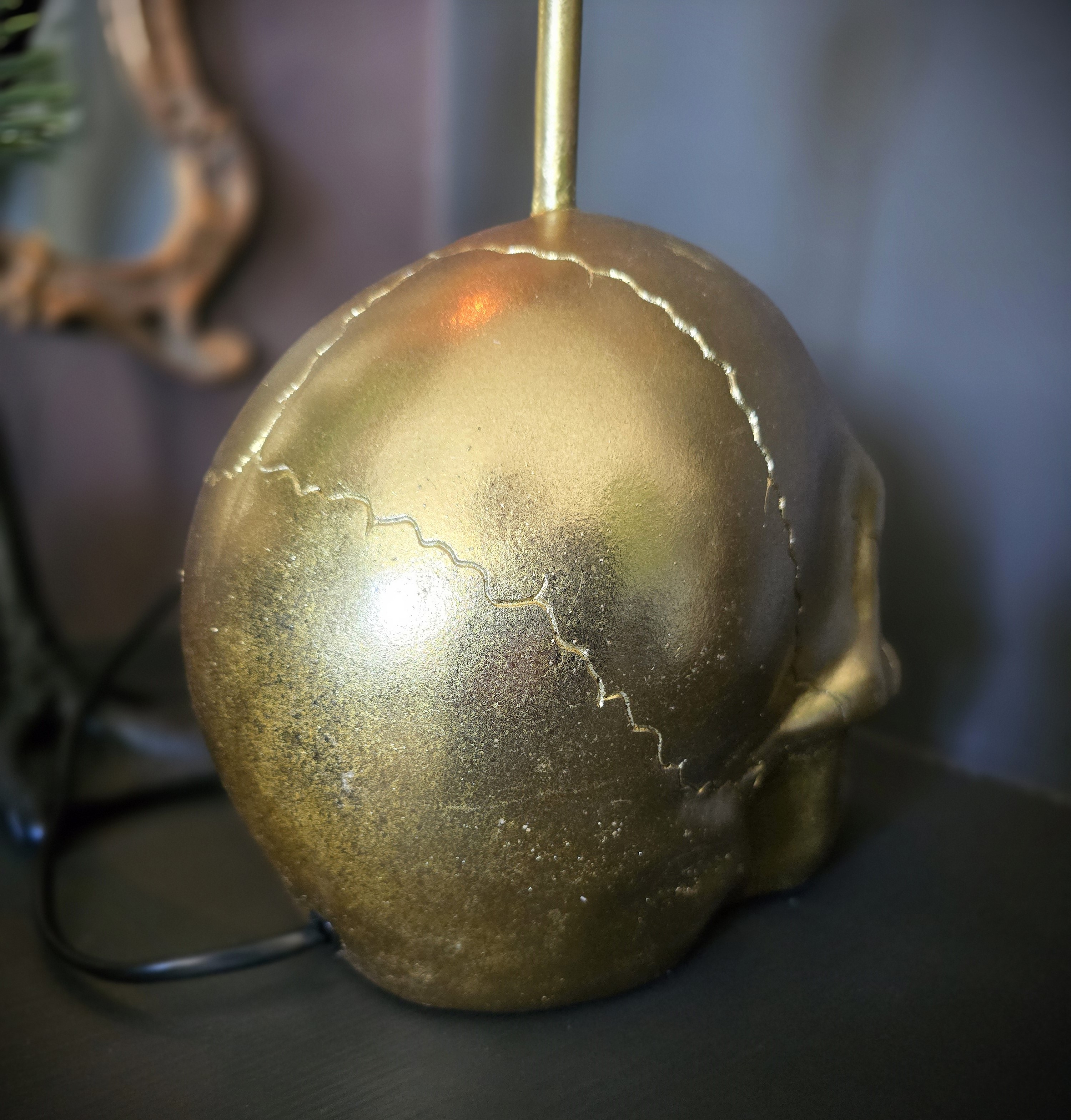 Golden Skull - Lampfot - 7