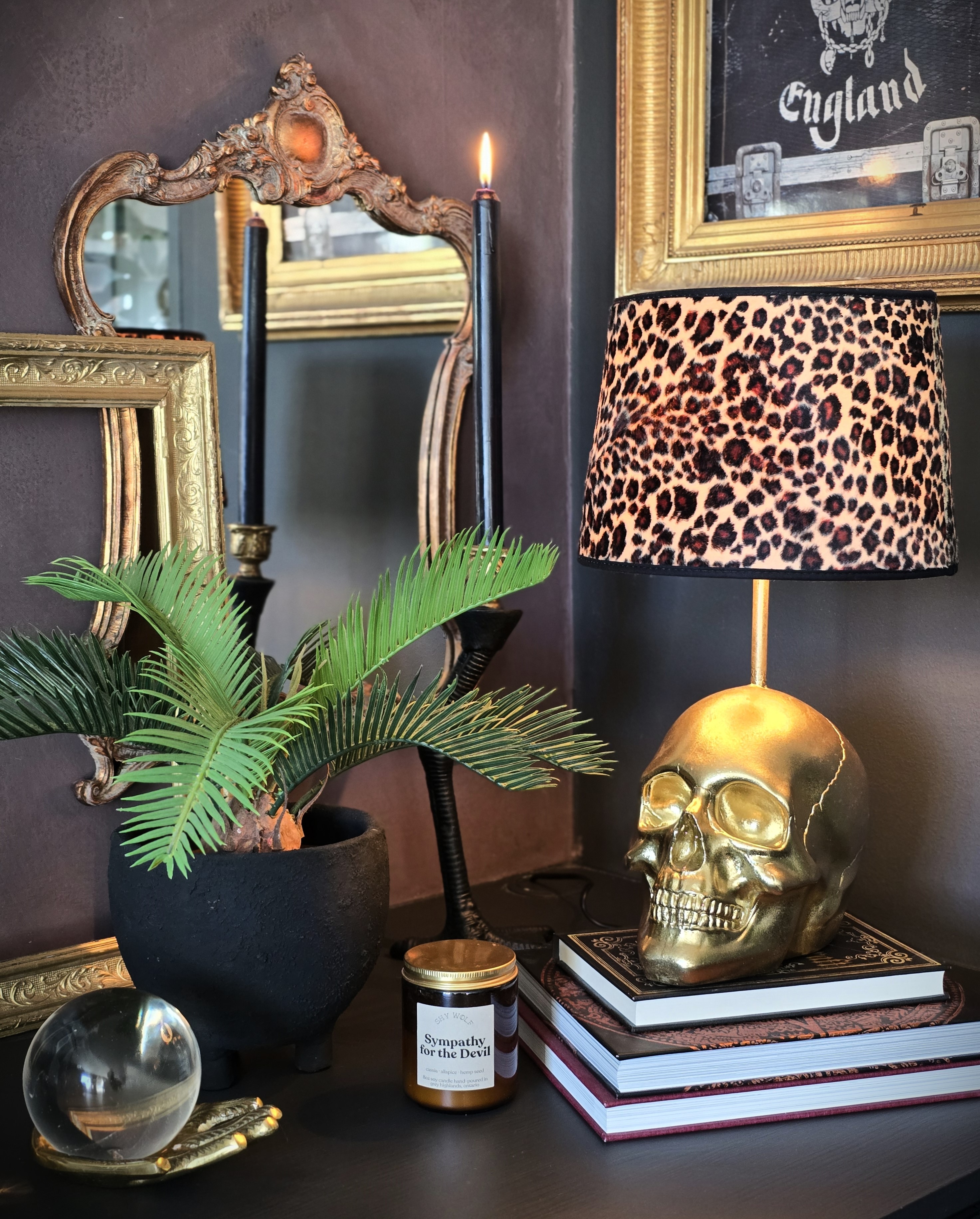 Golden Skull - Lampfot - 3
