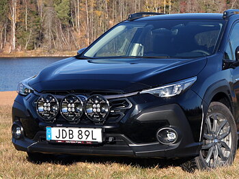 Q-LIGHT II Subaru Crosstrek 24- Extraljusfäste (extraljusbåge) för upp till 3st lampor