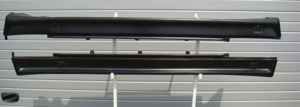 Mercedes-Benz W201 - Sidokjolar AMG Look - Glasfiber