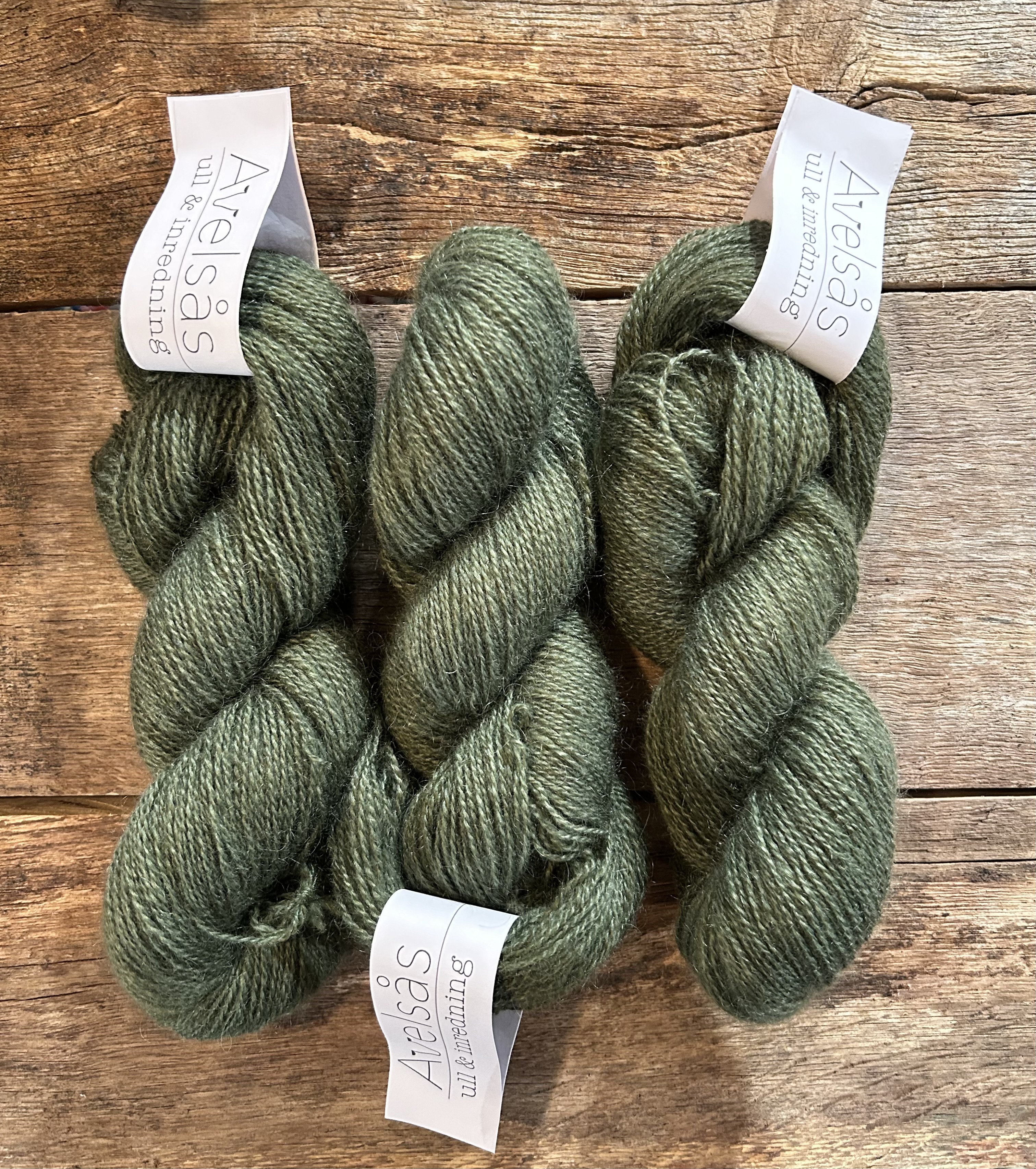 2-ply Kidmohair yarn Goldcrest