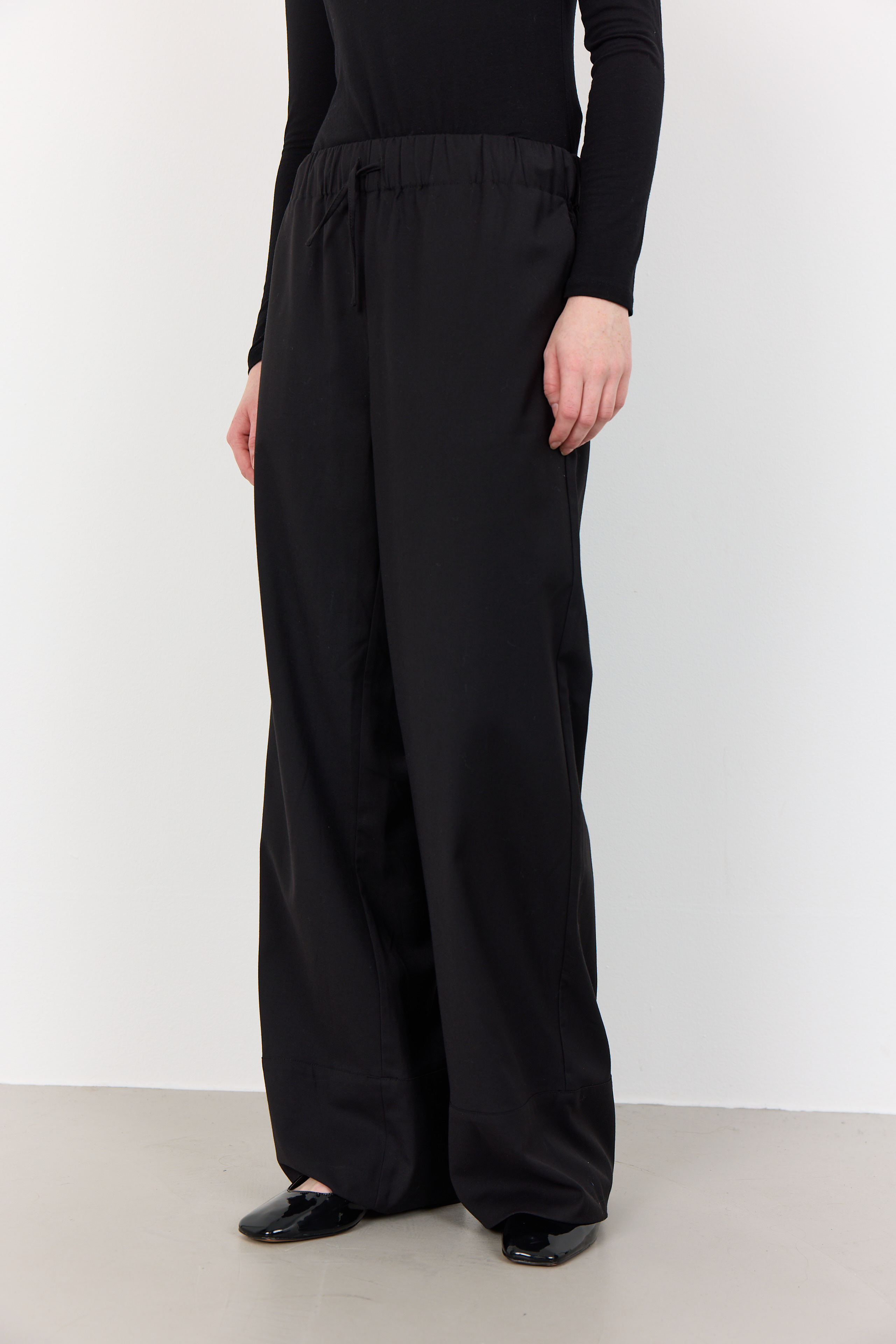 Leveté Room -Jaima 1 Pants Black