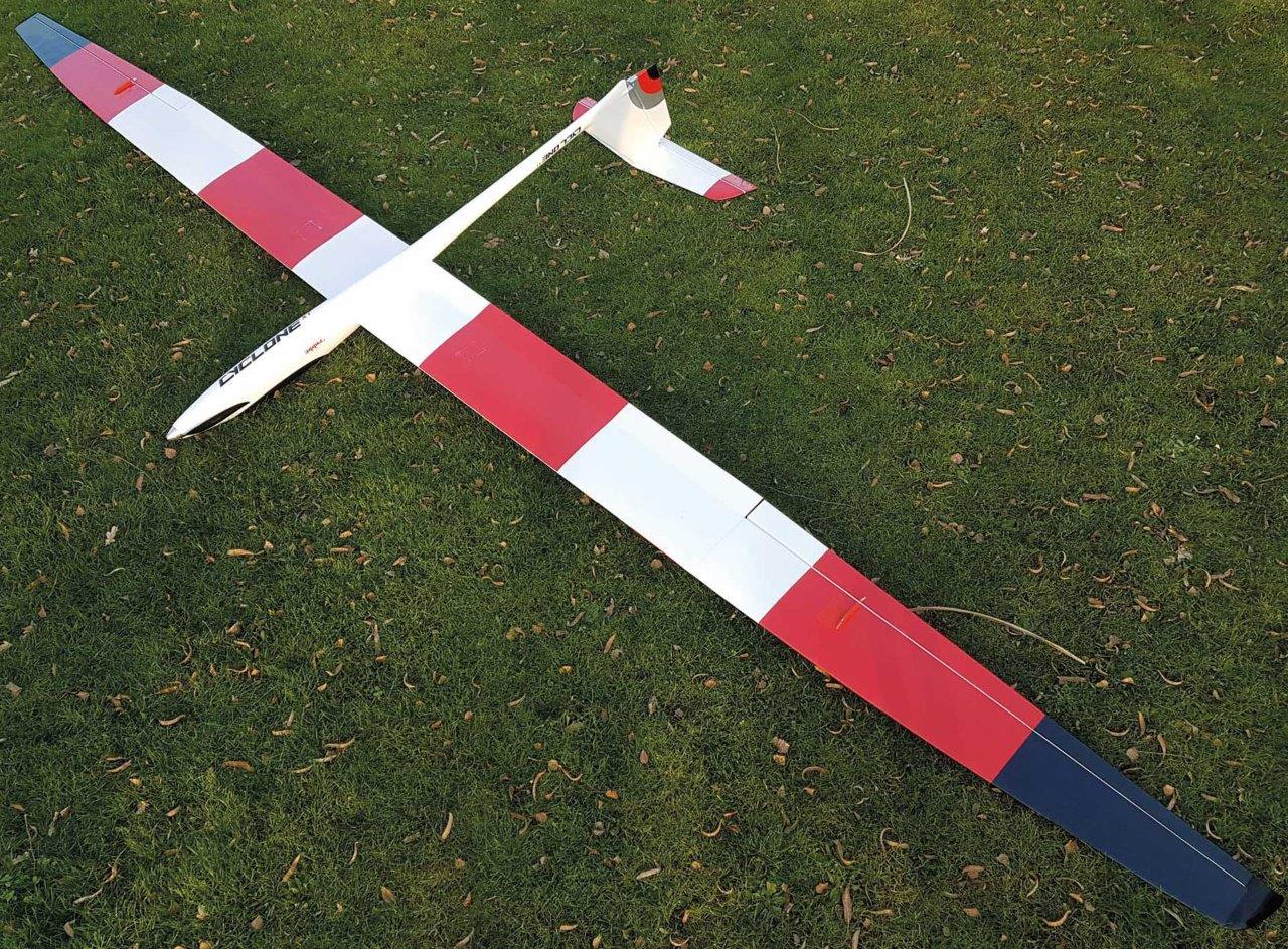 ROBBE Cyclone XT 6.2m ARF - 3