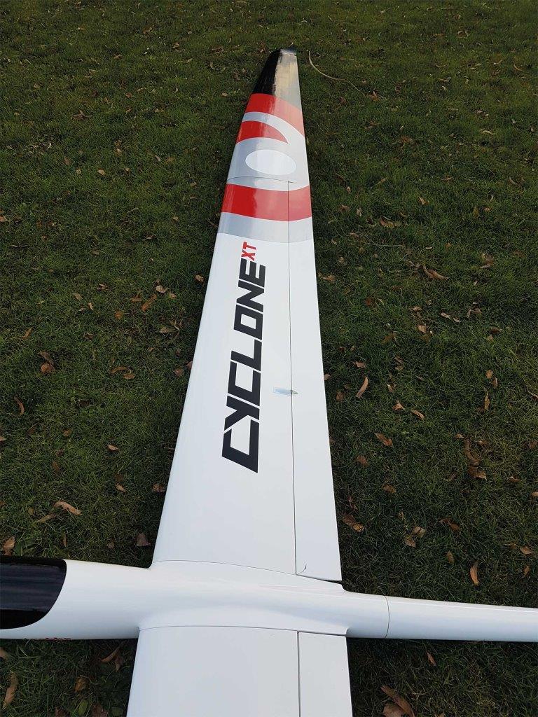 ROBBE Cyclone XT 6.2m ARF - 5