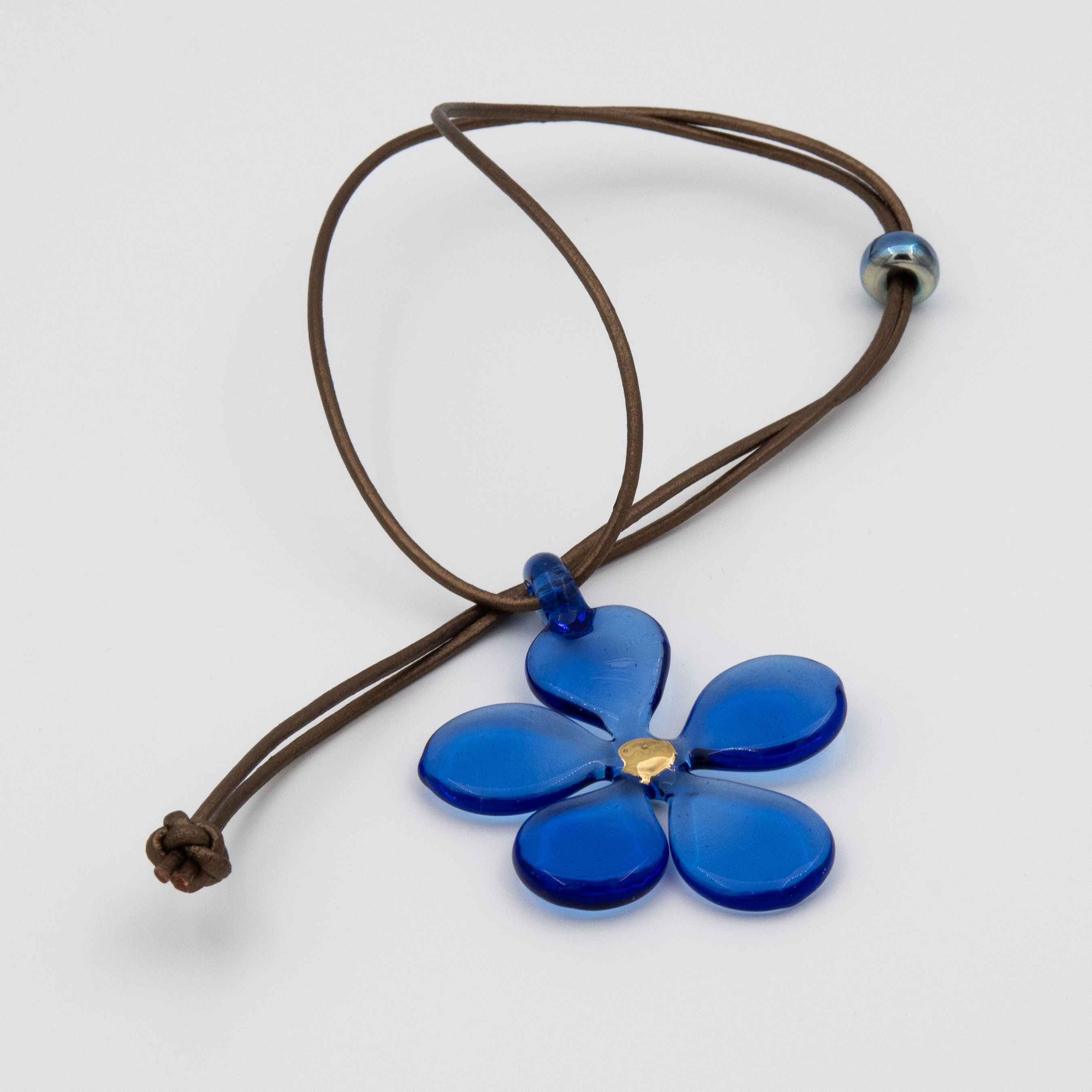 HALSBAND MED EN STILISTISK BLOMMA AV GLAS - 5