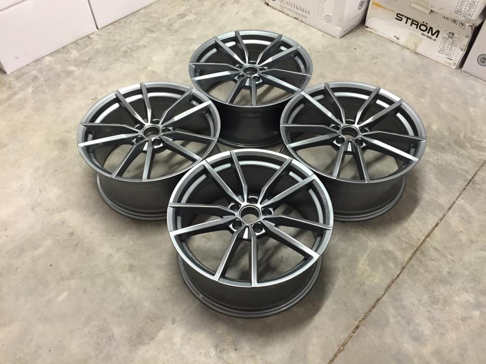 19" Pretoria style Gloss grey 5x112 - 4
