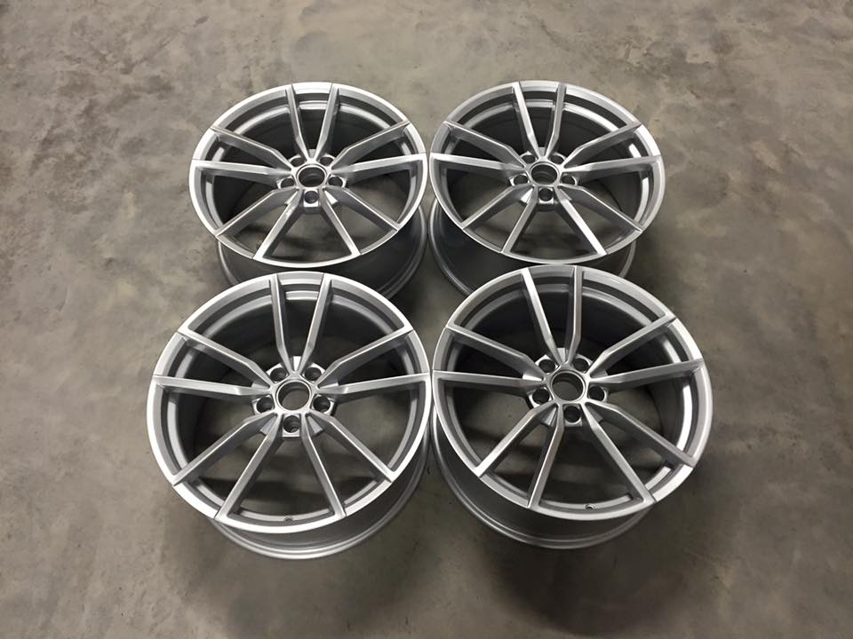 18" Pretoria style Quartz silver 5x112 - 6