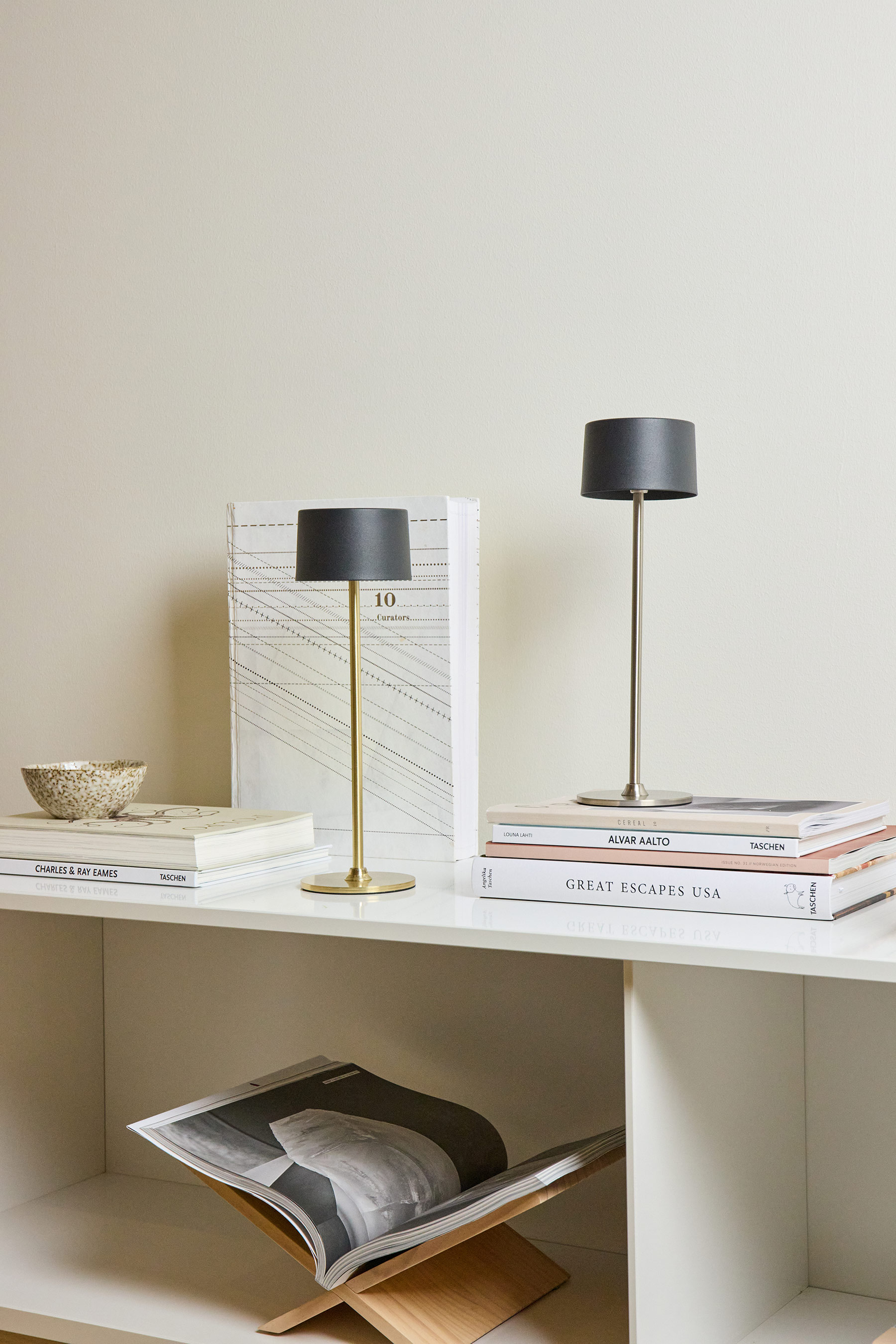 Nauro RCS återvunnen ABS bordslampa