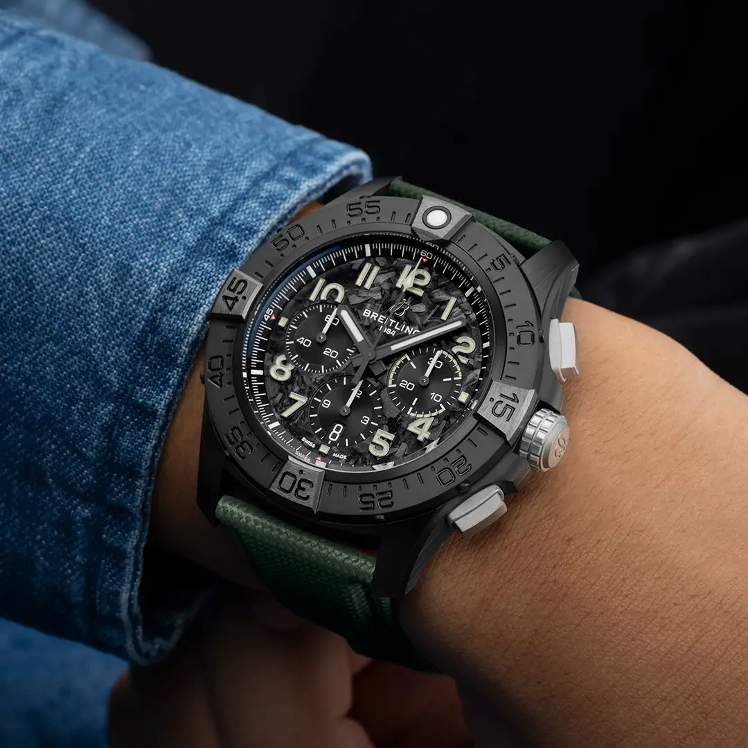 Breitling SB0148101B1X1 Avenger B01 Chronograph 46 Night Mission svart pose