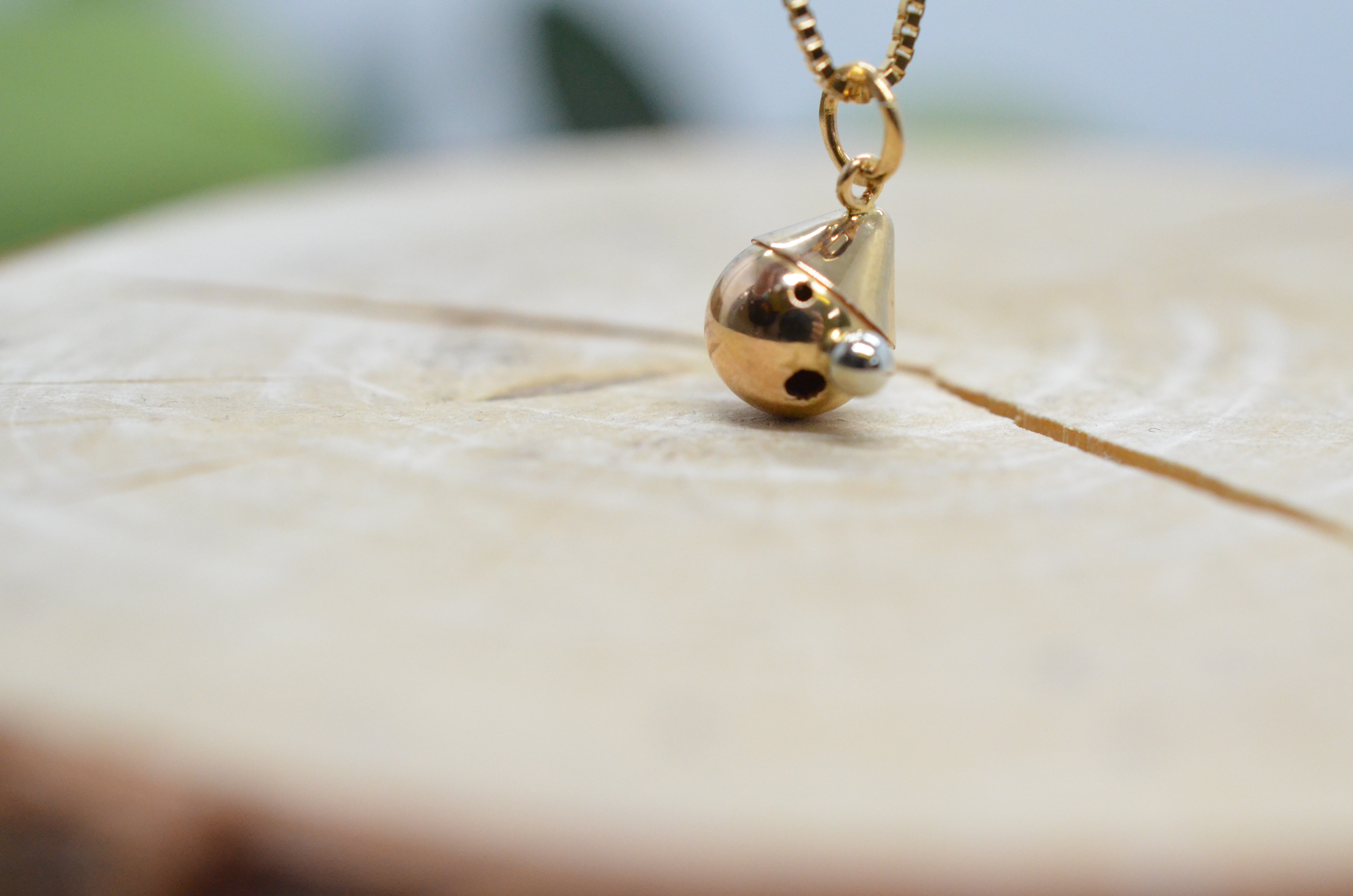 Second Hand 18k pendant - 2