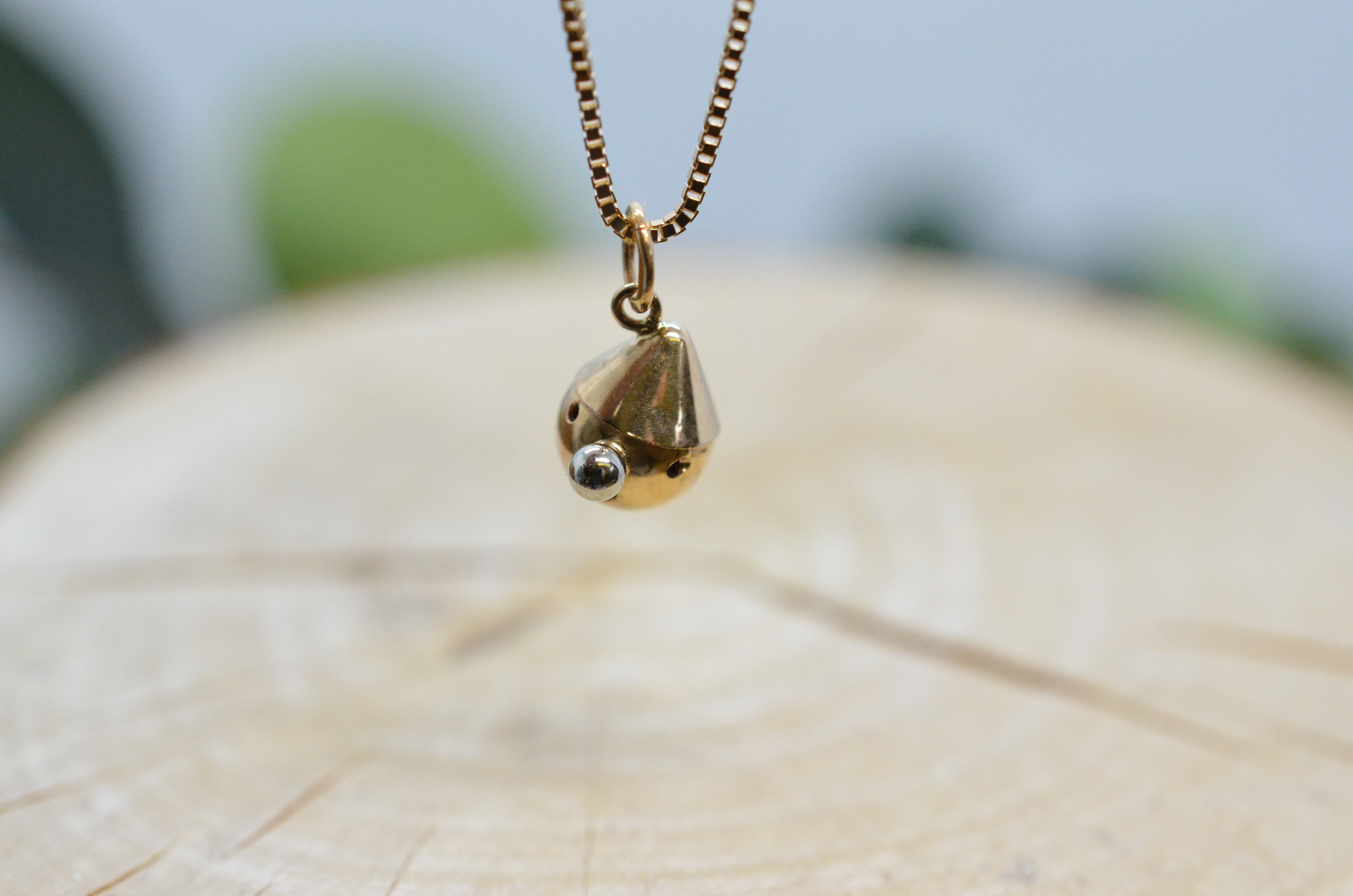Second Hand 18k pendant - 3
