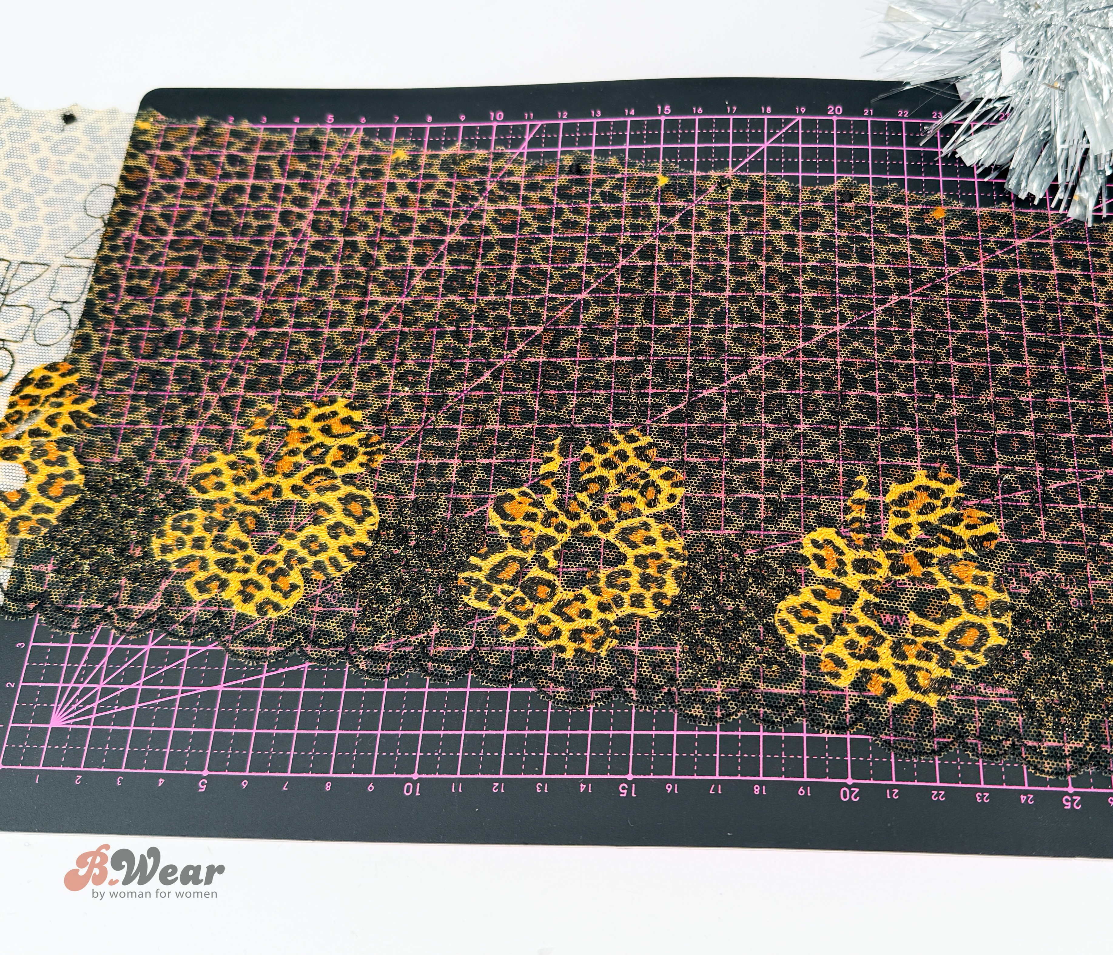 Floral leopard - Non-stretch lace 15 cm - Right & Left - 3
