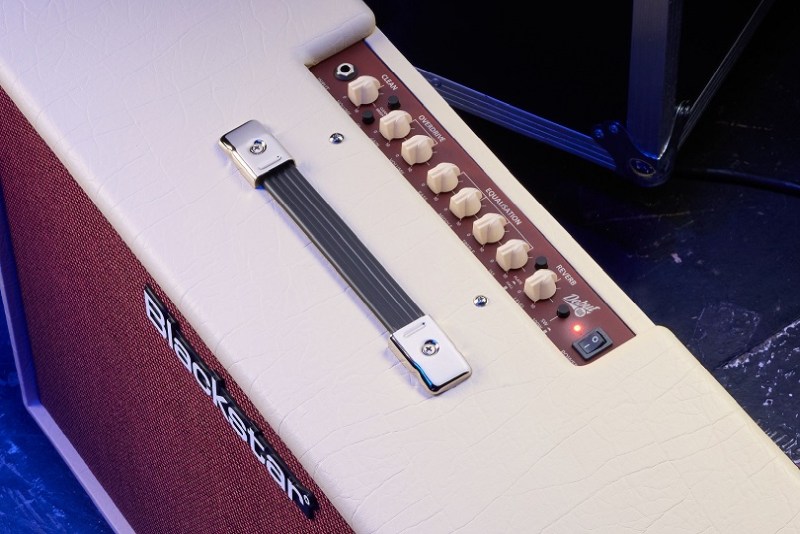 Blackstar Debut 100R Cream - 100W 2x12 - 6