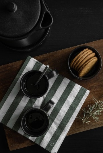 ERNST - Mulled wine mug - Stoneware - Black