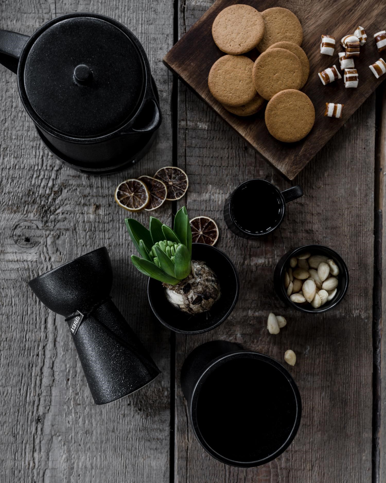 ERNST - Mulled wine jug with warmer - Teapot - Black - Stoneware - 3