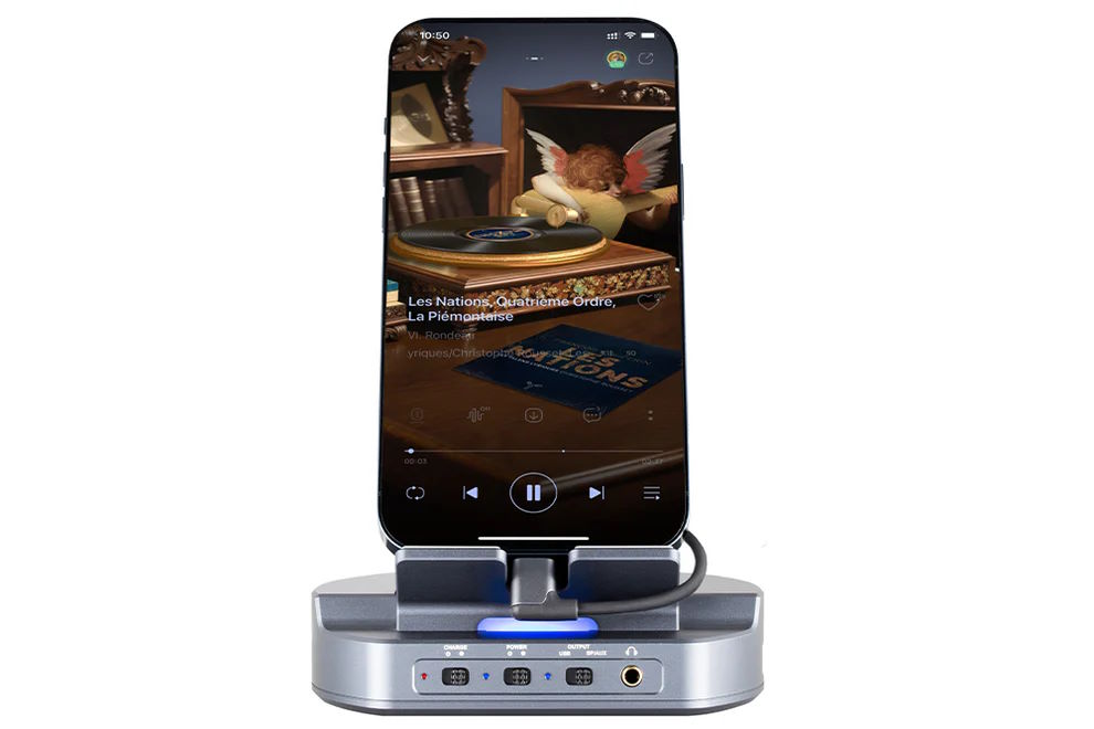 xDuoo DT-01- HiFi Phone DAC/Pre-Amp/Headphone Amp Dock